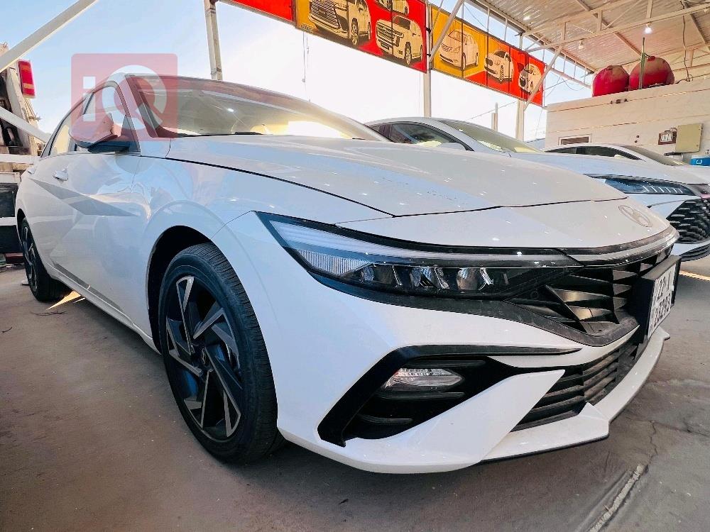 هيونداي النترا